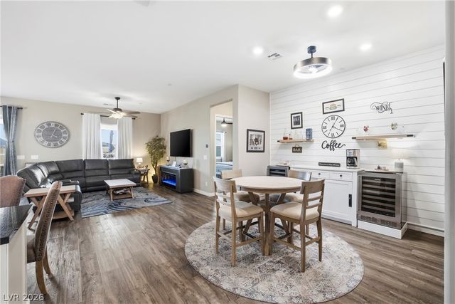 506 Pebble Run Avenue, Henderson, NV 89011