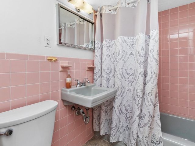 40 Whitman Road B-2, Waltham, MA 02453