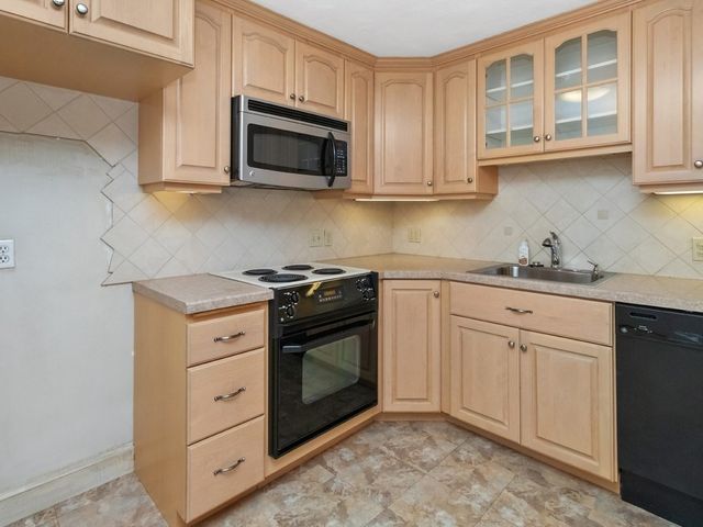 40 Whitman Road B-2, Waltham, MA 02453