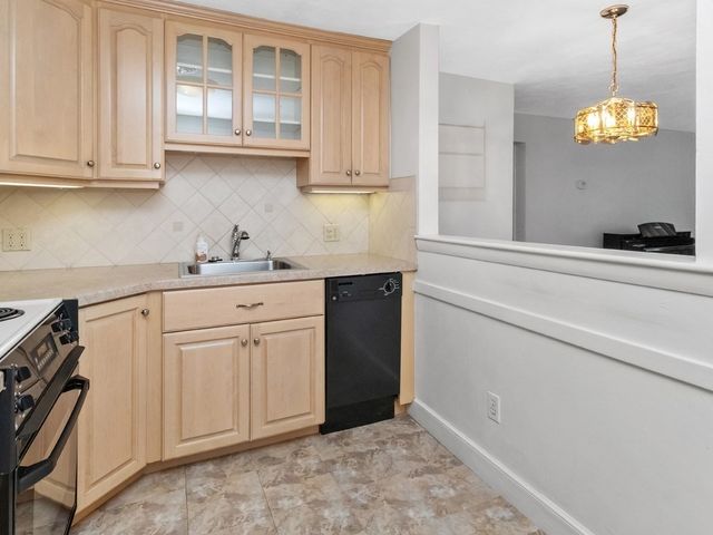 40 Whitman Road B-2, Waltham, MA 02453