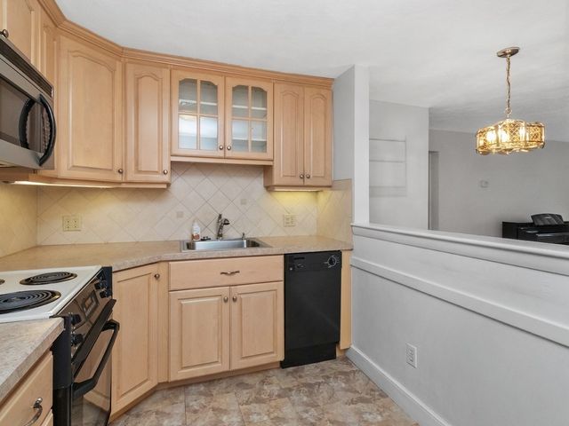 40 Whitman Road B-2, Waltham, MA 02453