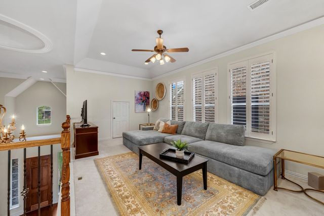 5930 Belmont Avenue, Dallas, TX 75206