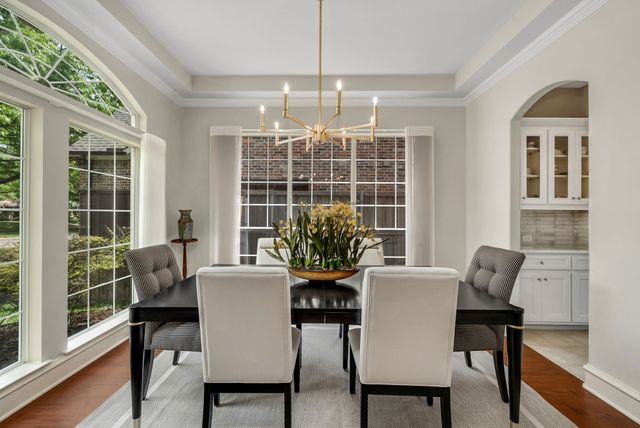 5930 Belmont Avenue, Dallas, TX 75206