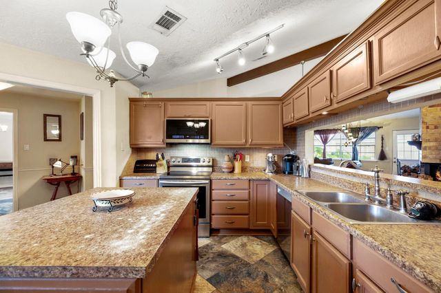 6503 Fallengate Drive, Spring, TX 77373