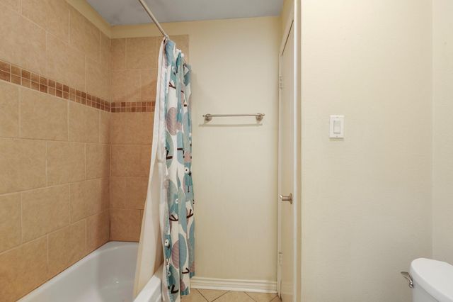 6503 Fallengate Drive, Spring, TX 77373
