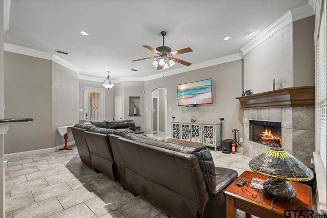 21197 Neely Drive, Flint, TX 75762