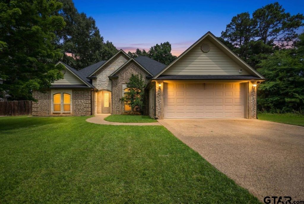 21197 Neely Drive, Flint, TX 75762
