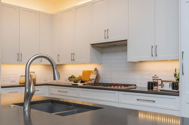 1494 Red Fox NE Drive B, Atlanta, GA 30306