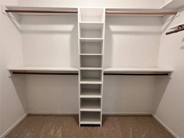 1140 Cherry Hills Drive A, Newton, IA 50208