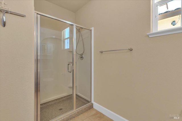 331 Frisbie Cir, Vacaville, CA 95688