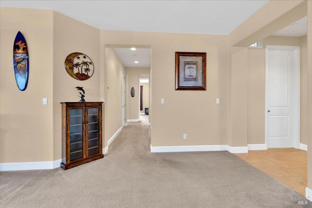 331 Frisbie Cir, Vacaville, CA 95688