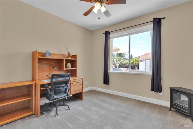 331 Frisbie Cir, Vacaville, CA 95688