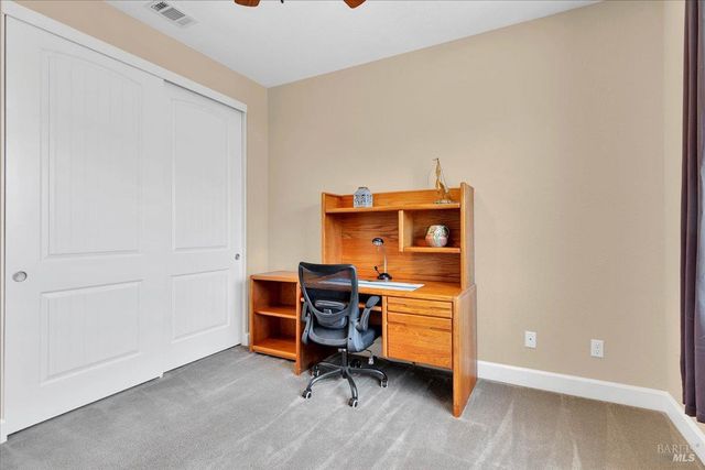 331 Frisbie Cir, Vacaville, CA 95688