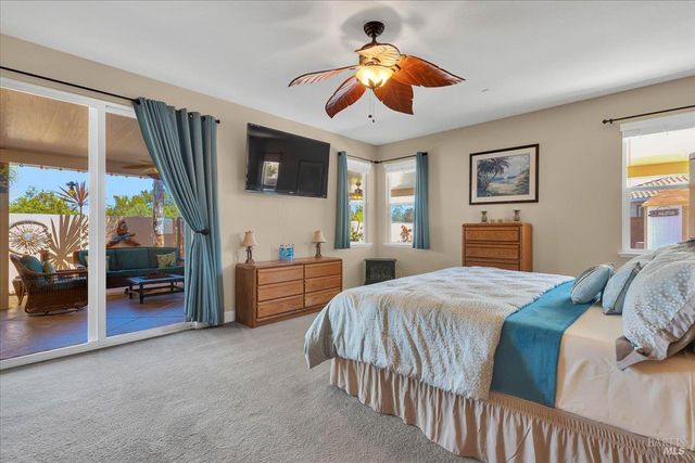 331 Frisbie Cir, Vacaville, CA 95688
