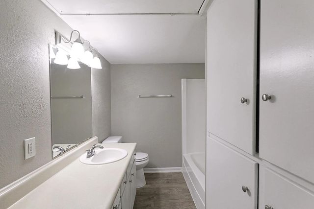 8100 N Mopac Expressway 03-111, Austin, TX 78759