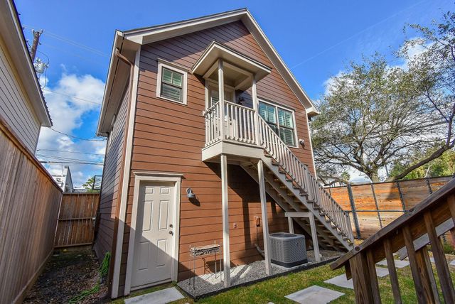 1349 Heights Boulevard B, Houston, TX 77008