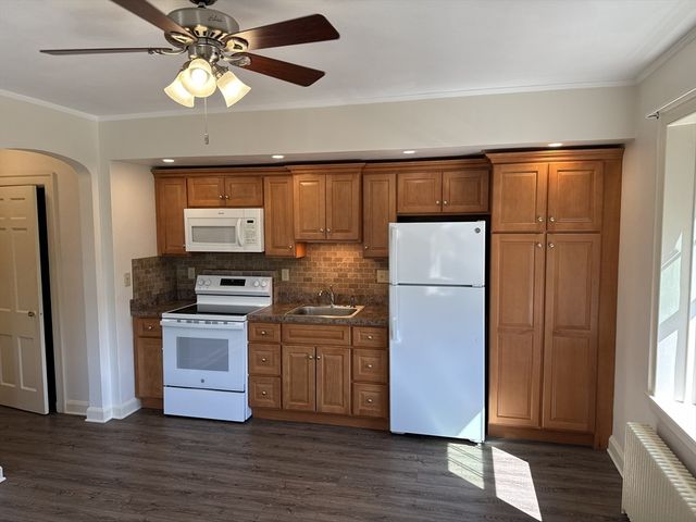 16 Columbian Street 4, Weymouth, MA 02190