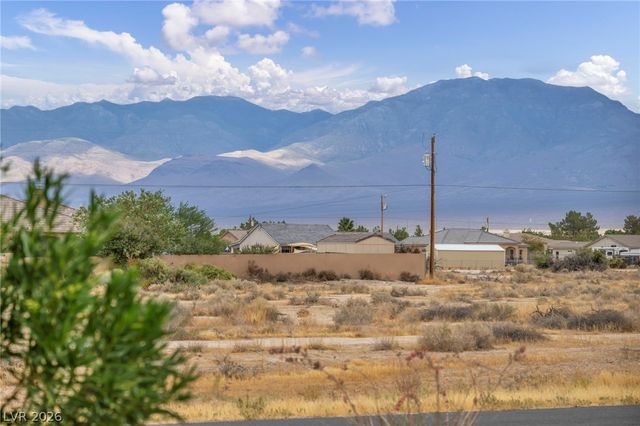 71 Cavalry Street, Pahrump, NV 89048
