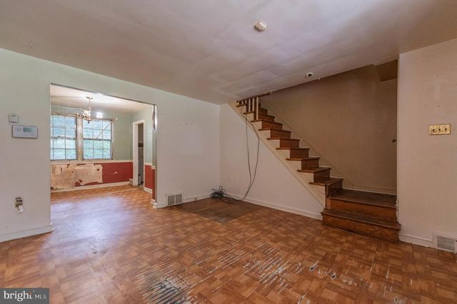 6605 CHURCH LN, Upper Darby, PA 19082