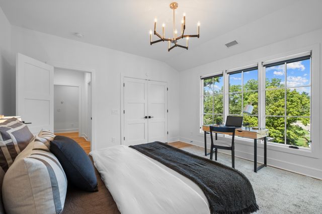 4024 General Bate Dr, Nashville, TN 37204