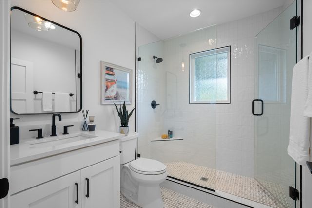 4024 General Bate Dr, Nashville, TN 37204