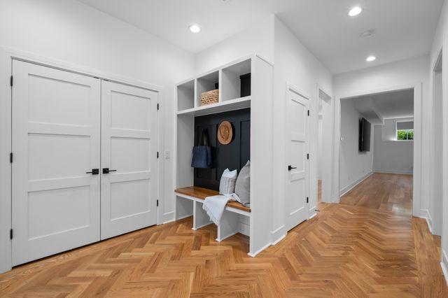 4024 General Bate Dr, Nashville, TN 37204