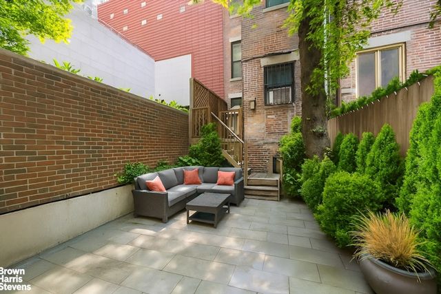 249 W 99TH Street, New York City, NY 10025