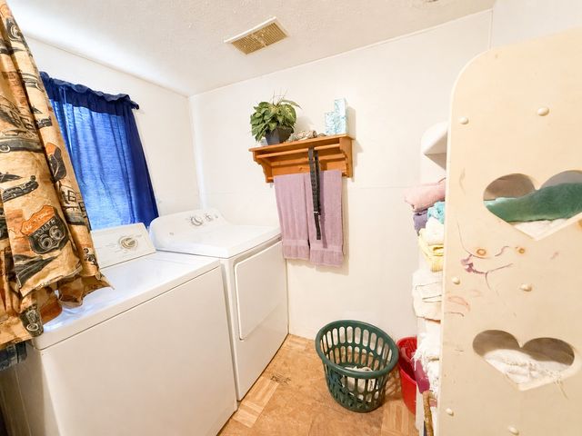 601 SW 2nd Street, Kerens, TX 75144