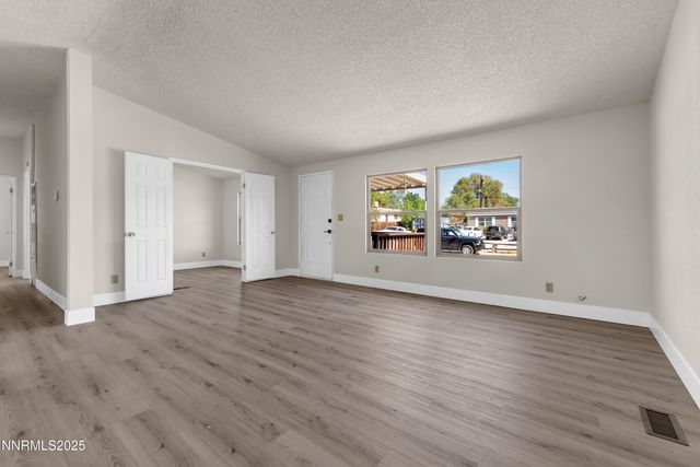 5136 Sun Valley Boulevard, Sun Valley, NV 89433