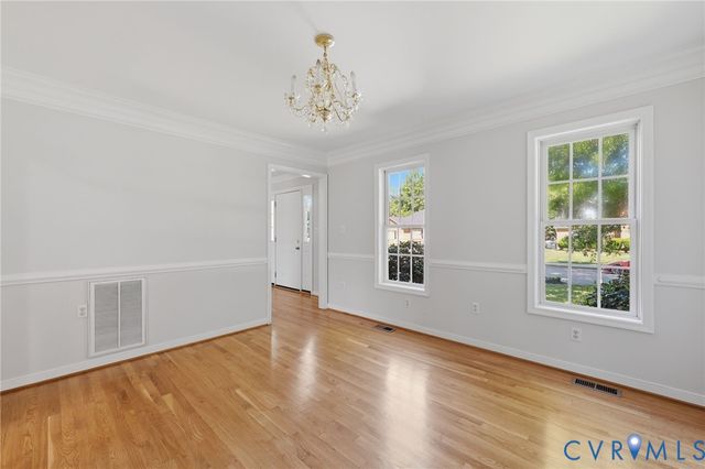 200 Clements Ct, Colonial Heights, VA 23834