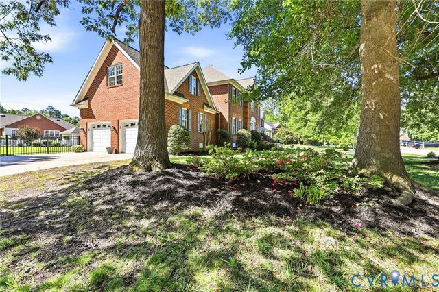 200 Clements Ct, Colonial Heights, VA 23834
