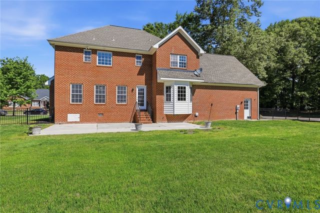 200 Clements Ct, Colonial Heights, VA 23834