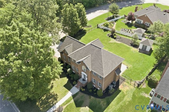 200 Clements Ct, Colonial Heights, VA 23834