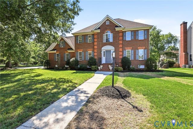 200 Clements Ct, Colonial Heights, VA 23834