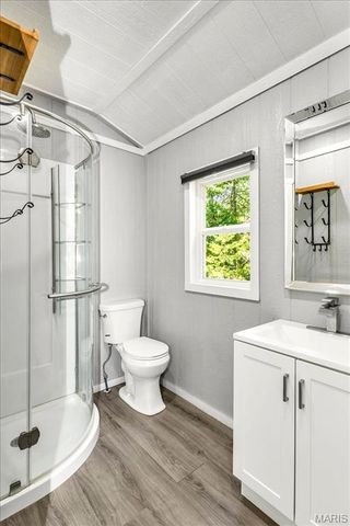 3200 Mossy Ridge Way, Pacific, MO 63069