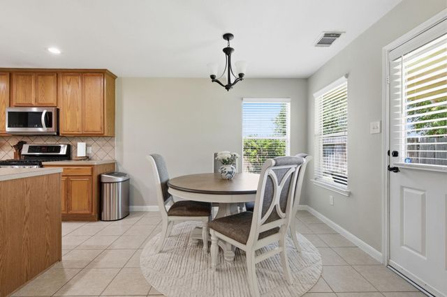 2835 Wild Oak Park Drive, Conroe, TX 77385