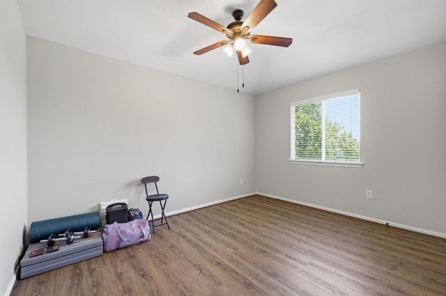 2835 Wild Oak Park Drive, Conroe, TX 77385
