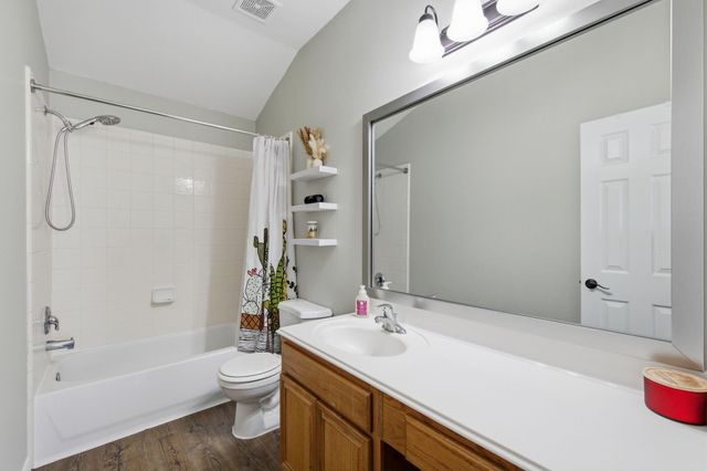 2835 Wild Oak Park Drive, Conroe, TX 77385
