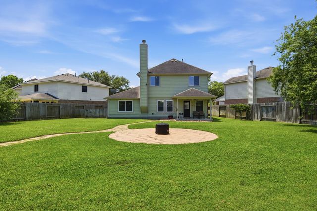 2835 Wild Oak Park Drive, Conroe, TX 77385