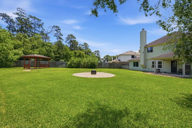 2835 Wild Oak Park Drive, Conroe, TX 77385