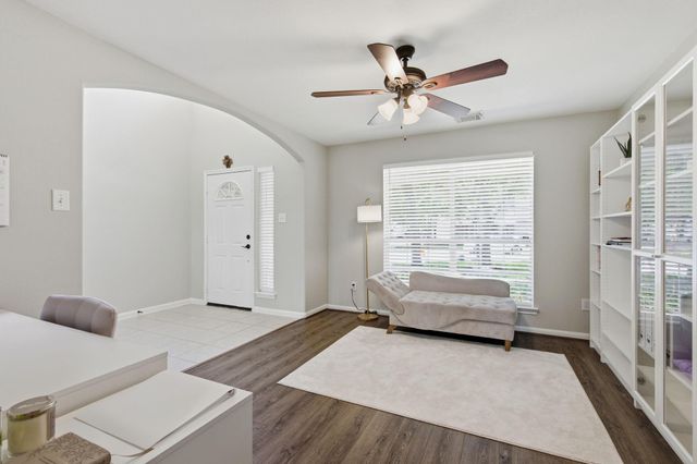 2835 Wild Oak Park Drive, Conroe, TX 77385