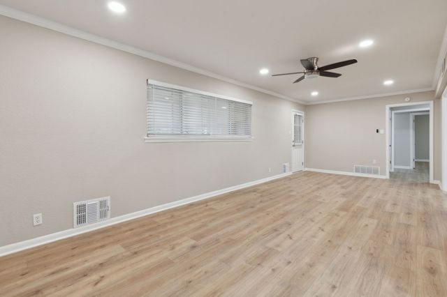 1407 Robin Drive, Sherman, TX 75092