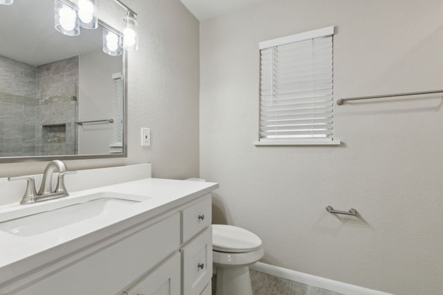 1407 Robin Drive, Sherman, TX 75092