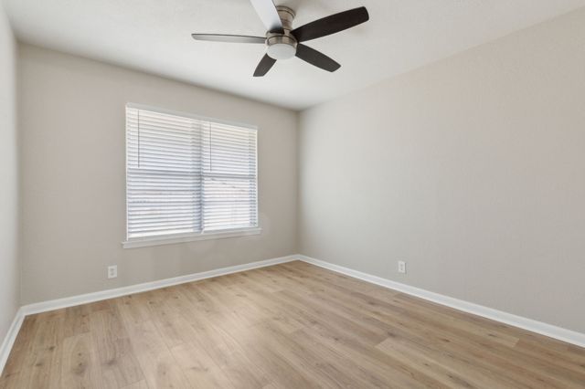 1407 Robin Drive, Sherman, TX 75092