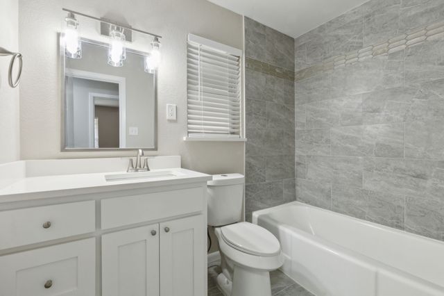 1407 Robin Drive, Sherman, TX 75092