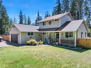 201 E Park Loop, Shelton, WA 98584