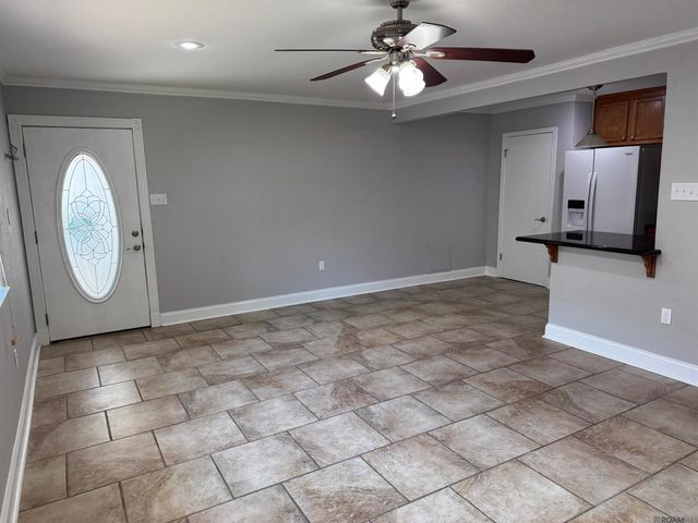 584 Jennifer Jean Dr, Baton Rouge, LA 70808