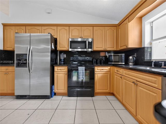 16543 NW 5th Court, Pembroke Pines, FL 33028