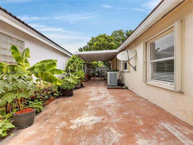 16543 NW 5th Court, Pembroke Pines, FL 33028
