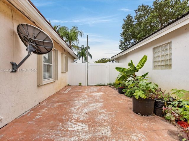 16543 NW 5th Court, Pembroke Pines, FL 33028